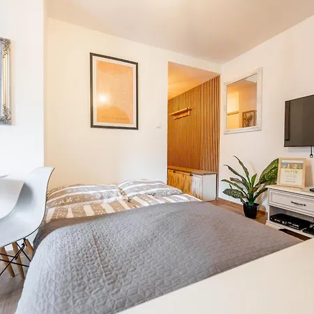 Blizko Stanice Center Apartment Kosice