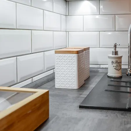 Blizko Stanice Center アパート コシツェ