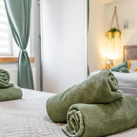Blizko Stanice Center Apartman *