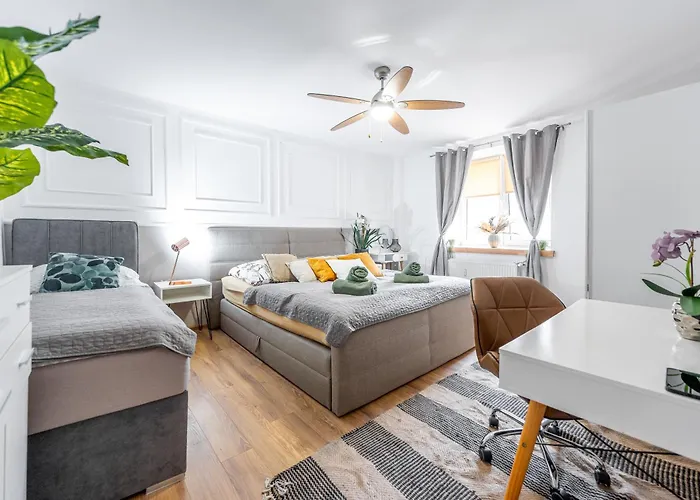 Blizko Stanice Center Apartament