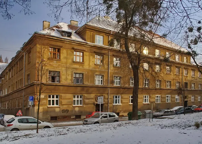 Blizko Stanice Center 科希策